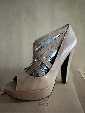Aldo Taupe Peep-Toe Platform Heels with Crisscross Straps